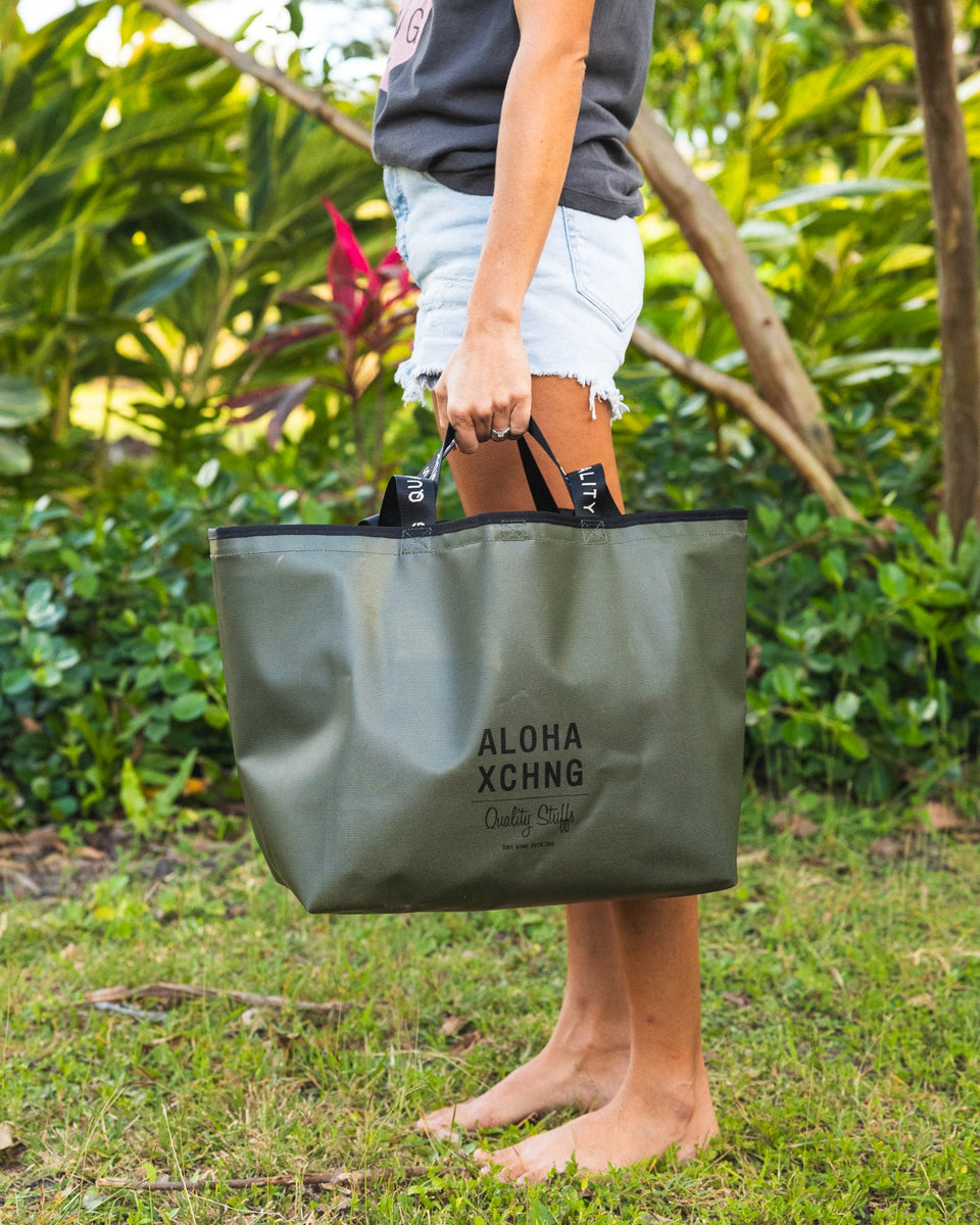 Da Bag – 20L Waterproof Beach Tote with Pockets from Kauai – Aloha