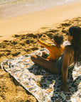 Pua Pop / Nene Camo Beach Blanket
