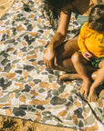 Pua Pop / Nene Camo Beach Blanket