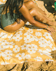 Hau Hibiscus / Puakenikeni Beach Blanket