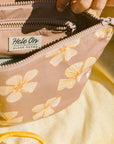 Medium Hau Hibiscus Hele On Pouch