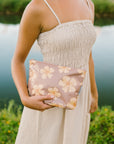 Medium Hau Hibiscus Hele On Pouch