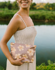 Medium Hau Hibiscus Hele On Pouch