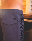 M's Side Pali Boardshort - Dark Grey/ Broke Board