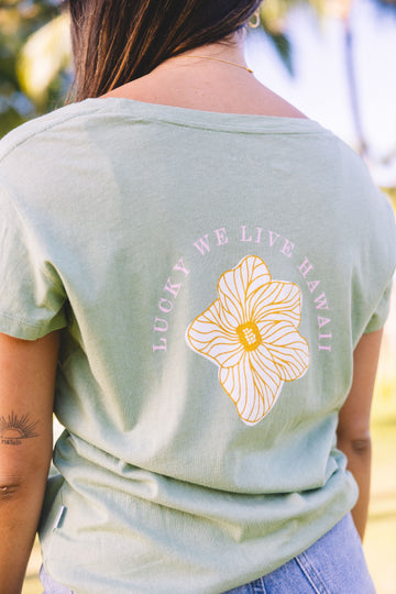 LWLH Hau Blooms Arch Tee