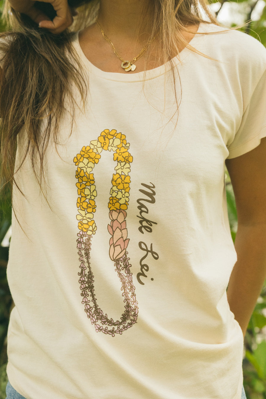 W's Hapa Lei Scoop Tee