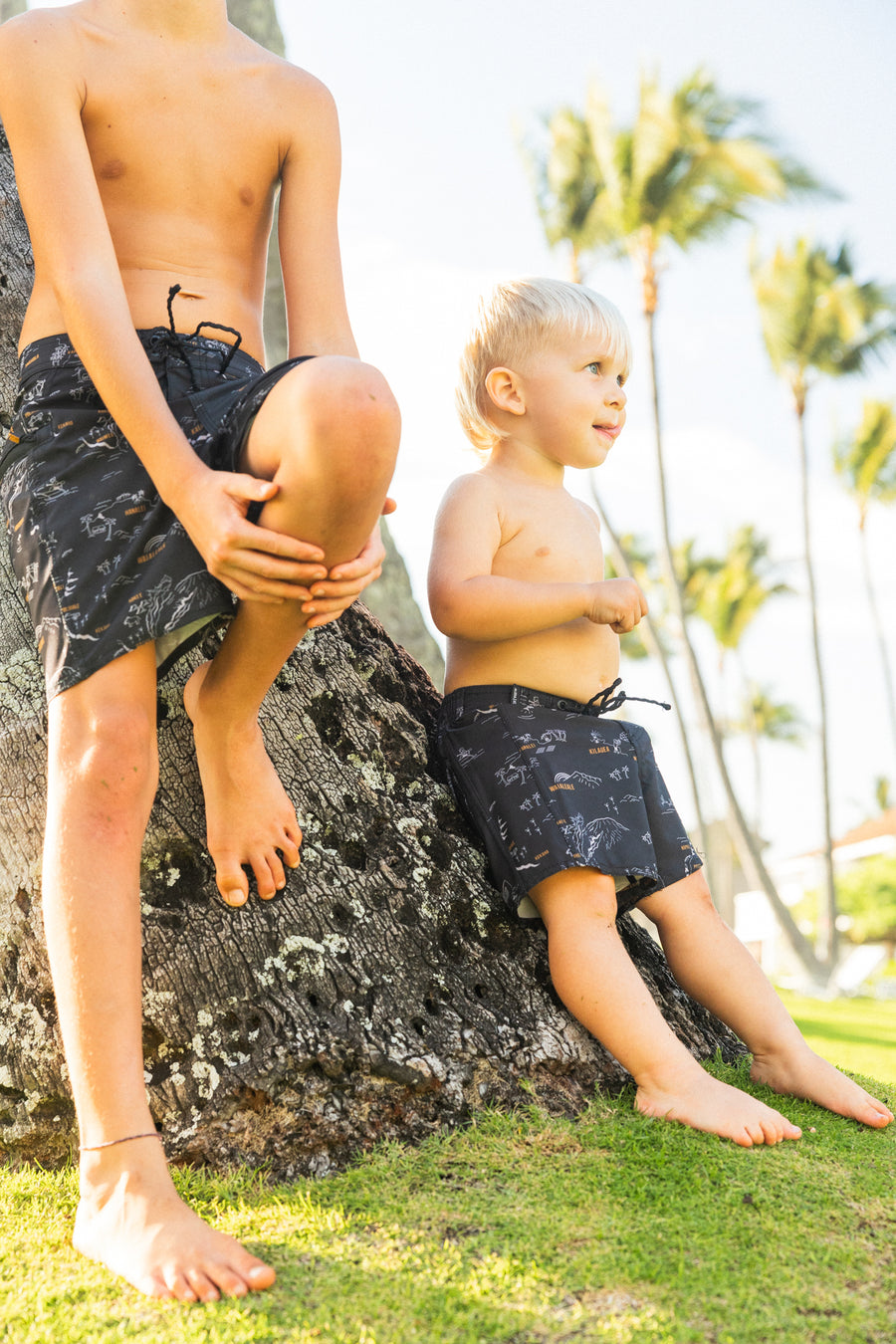 Kids Side Pali Boardshort - Kauai Map / Vintage Black