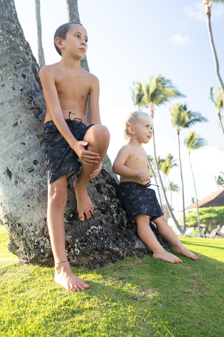 Kids Side Pali Boardshort - Kauai Map / Vintage Black