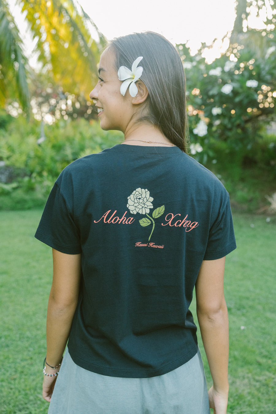 W's Pikake Rose Mid Tee