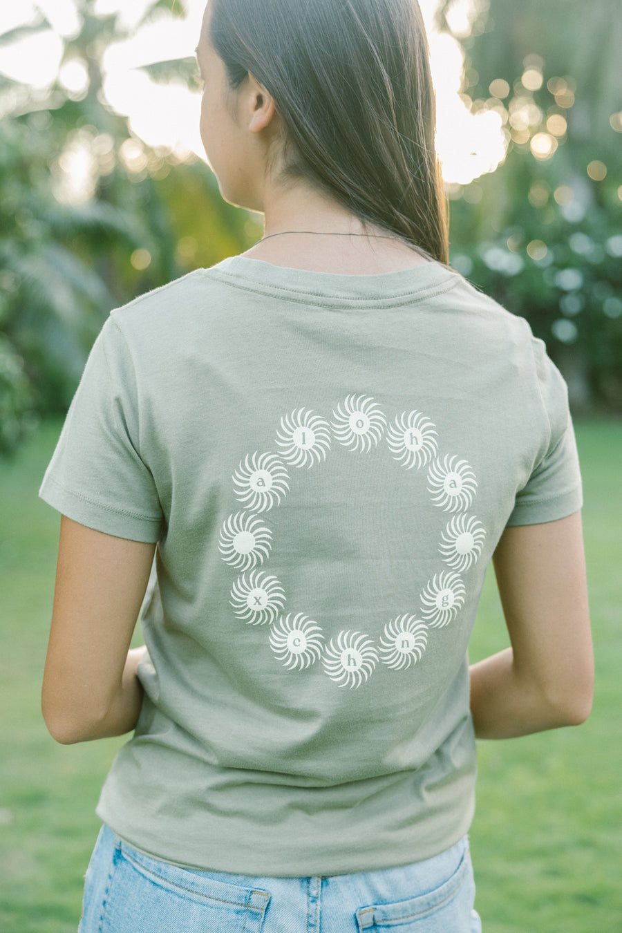 W's Sun Lei Crew Tee
