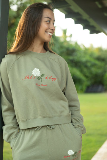 W's Pikake Rose Cropped Boxy Pullover