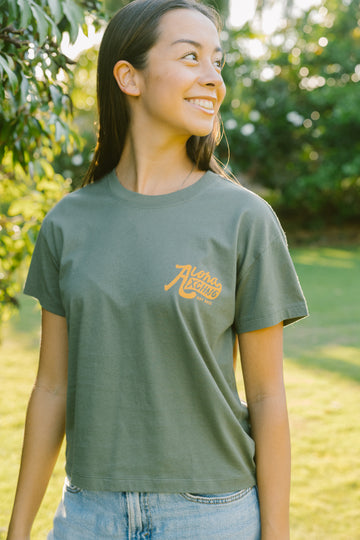 W's Old School Mid Tee