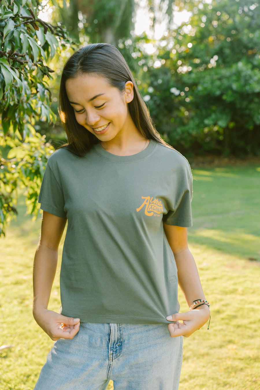 W's Old School Mid Tee