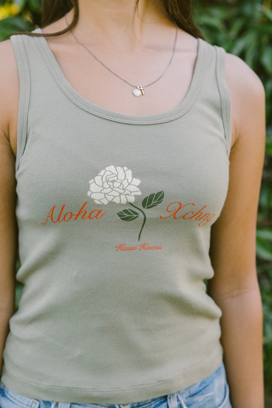 W's Pikake Rose Fitted Tank