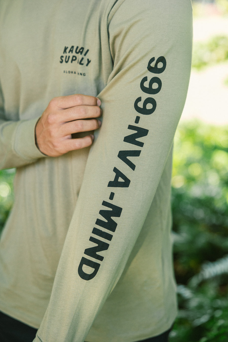 M's Kauai Supply Longsleeve Tee