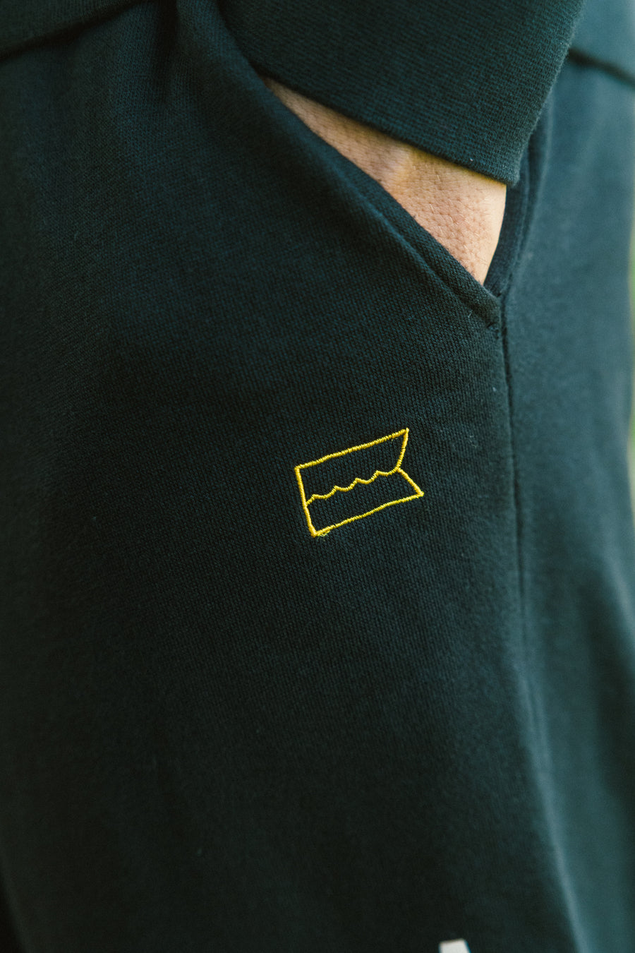 M's Don't Shred Classic Sweatpants