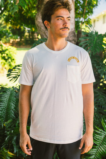 M's Arch Pocket Tee