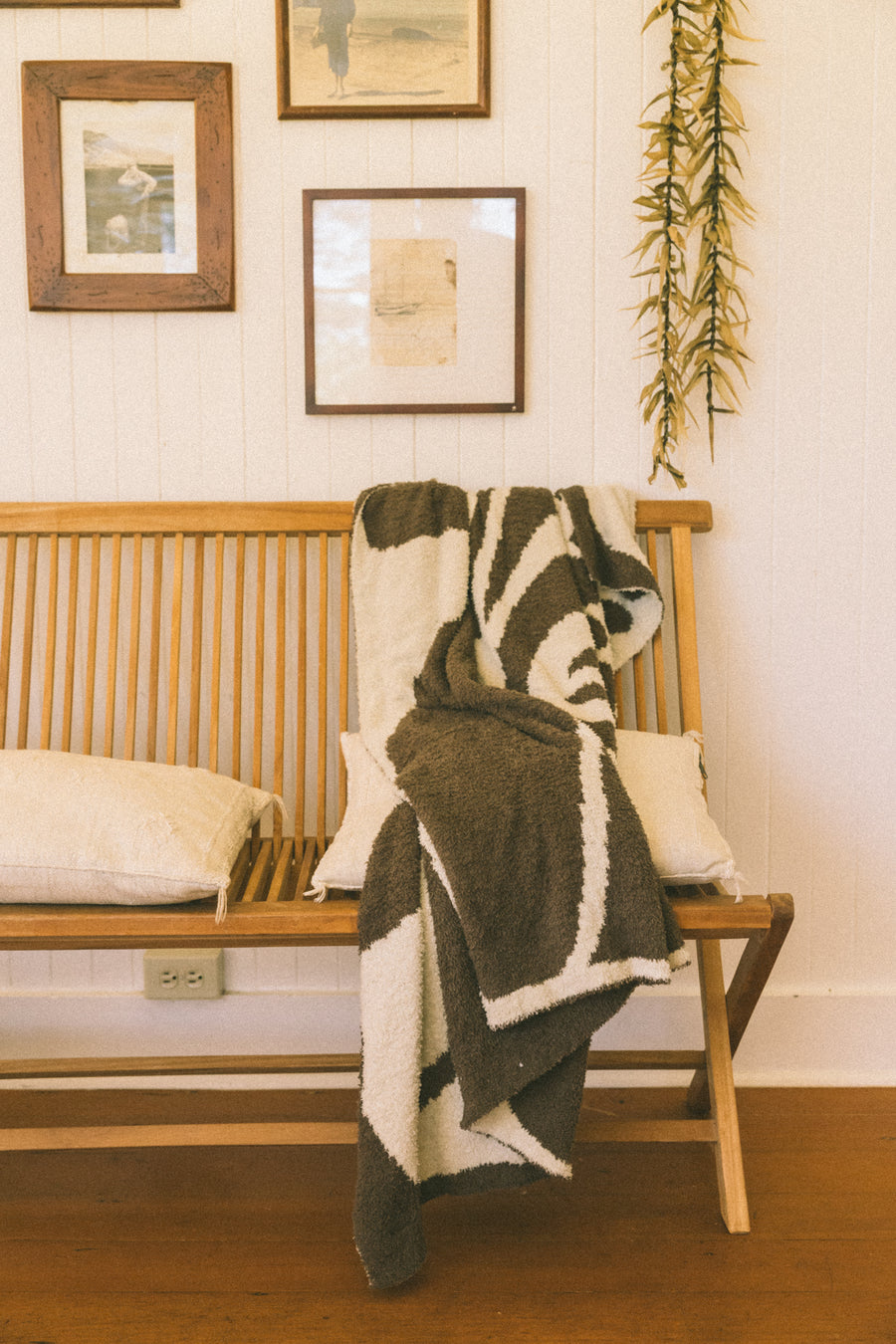 ABC Hibiscus Plush Throw Blanket