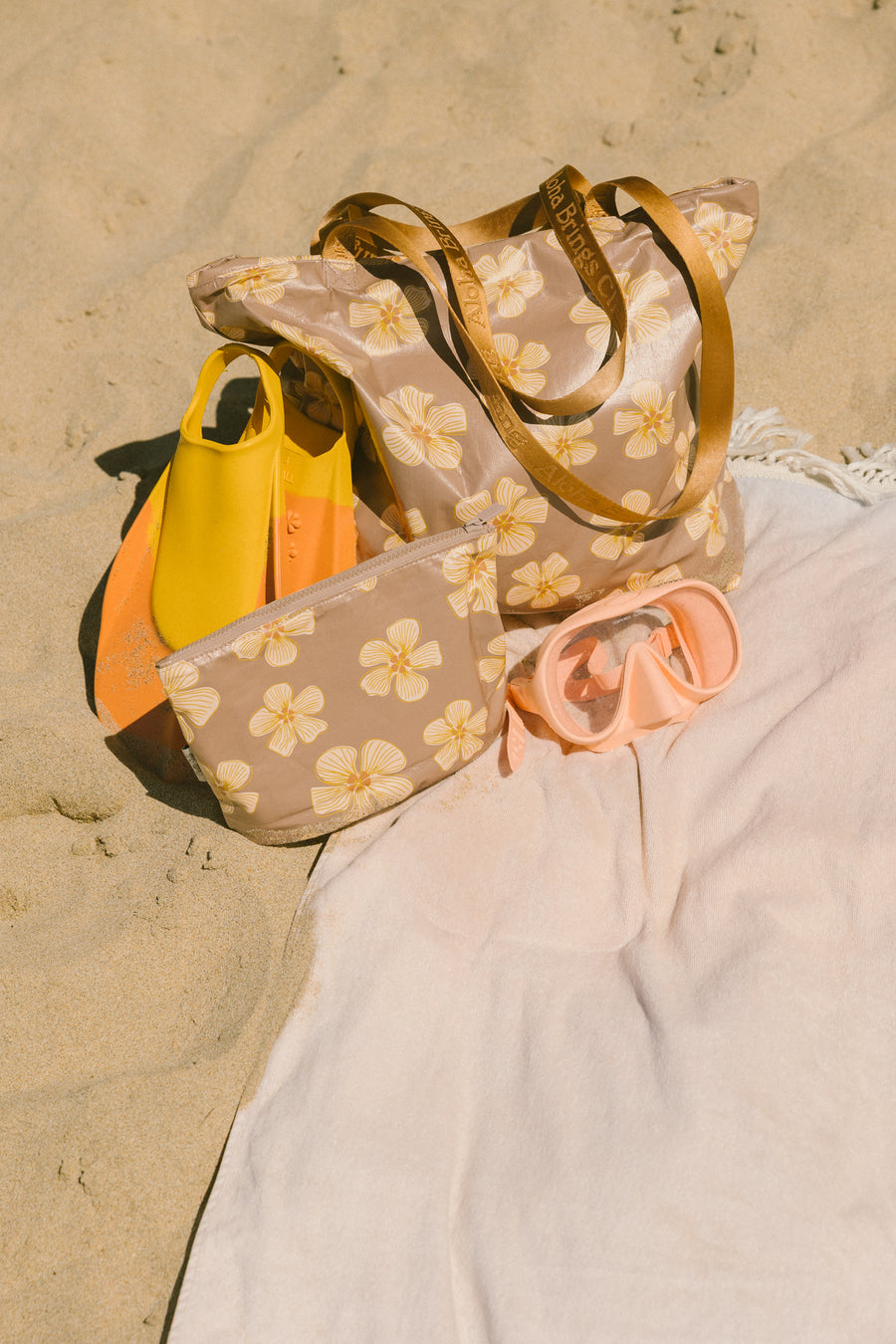 Hau Hibiscus Hele On Tote