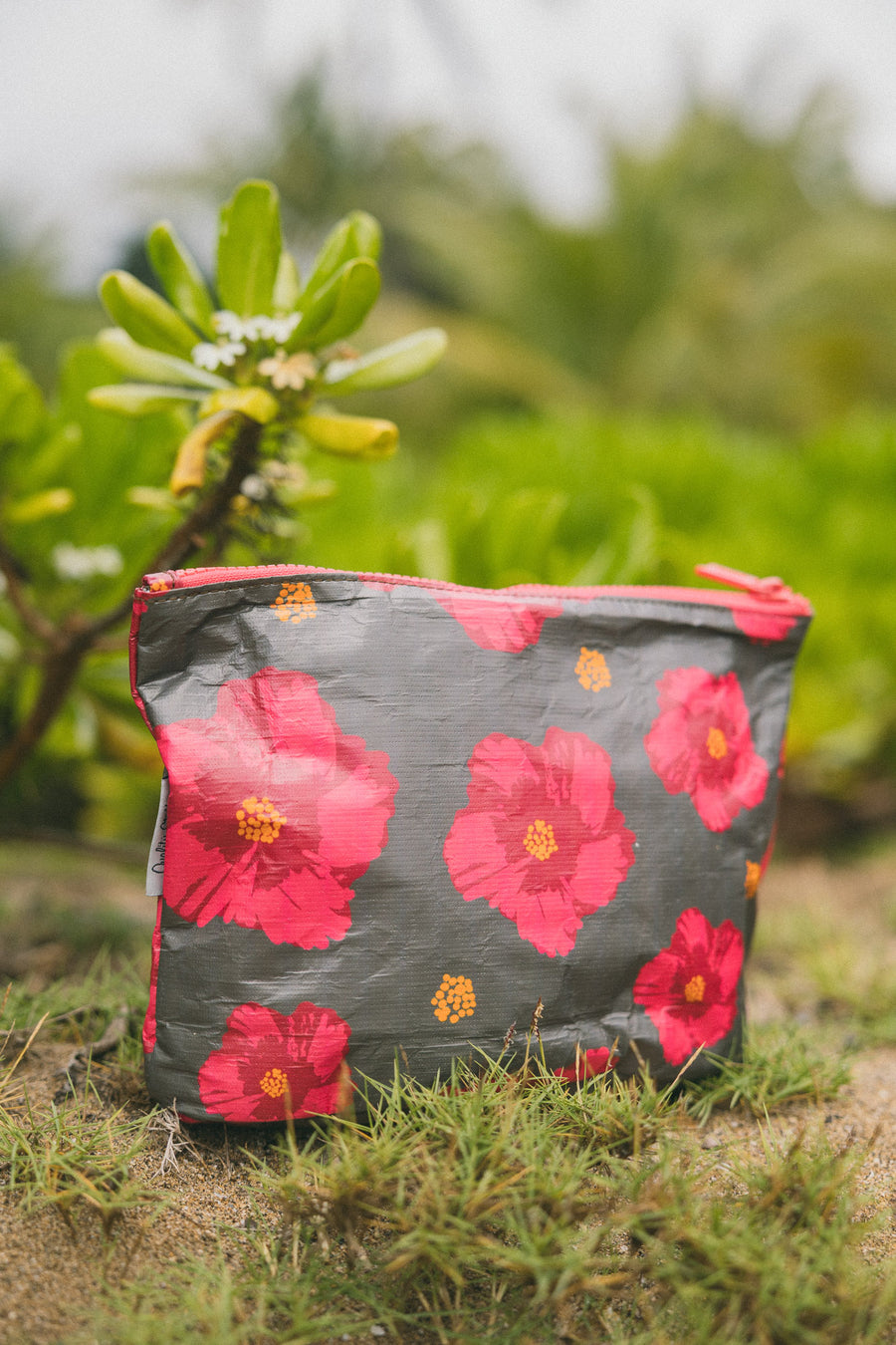 Medium Pua Pop Hele On Pouch