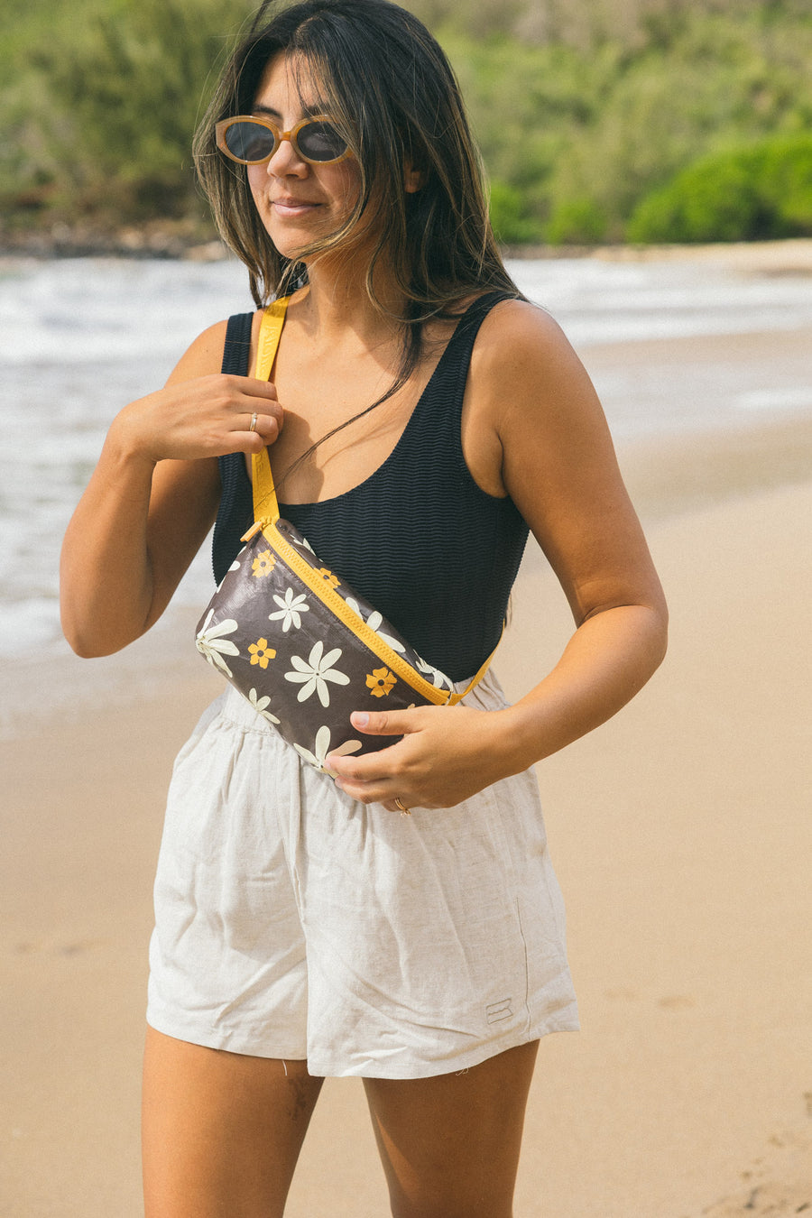 Tiare Pua  Hele On Fanny Pack