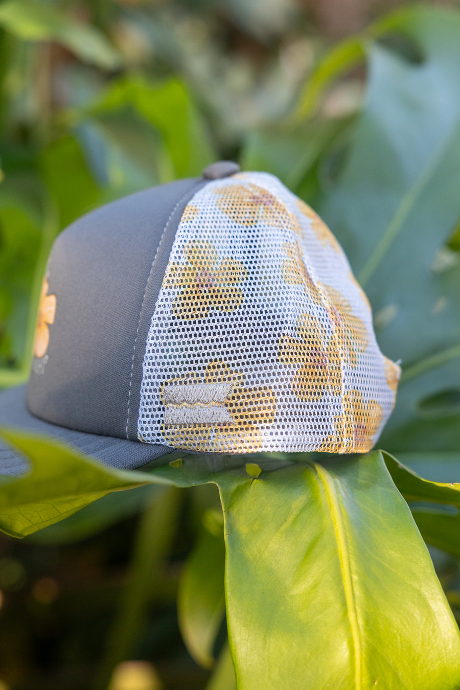 Hau Hibiscus Keiki Foam Trucker