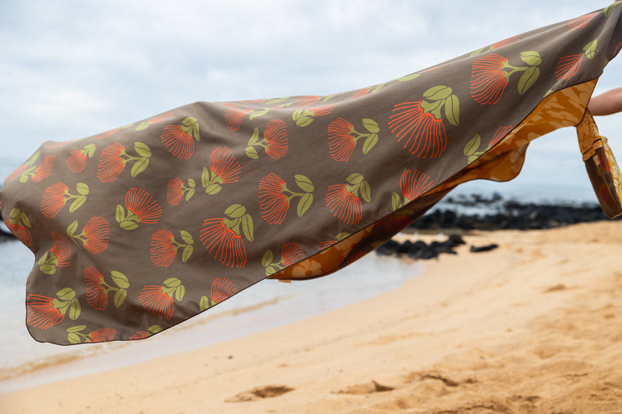 Ohia Puakenikeni Beach Blanket