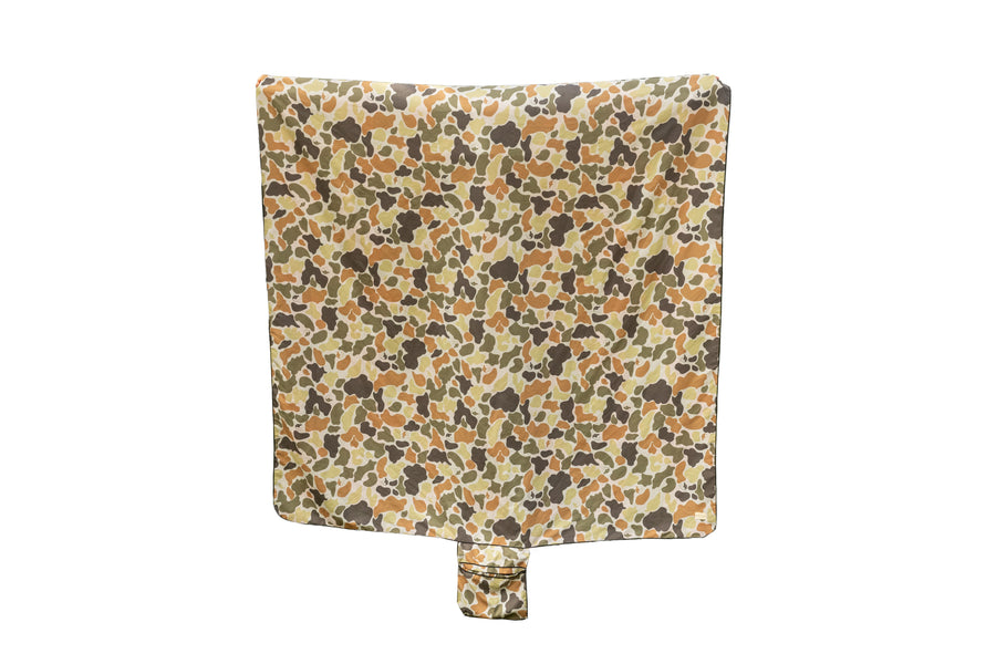 Pua Pop / Nene Camo Beach Blanket